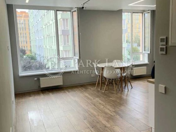 3-кім. квартира в ЖК «Комфорт Таун», вул. Березнева, 12 (Дніпр район) Киев