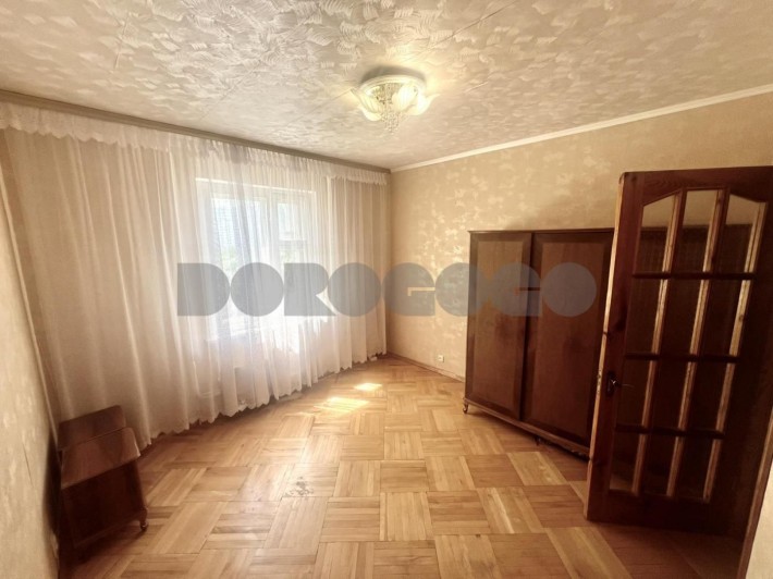 Продаж 2к квартири, вул Срібнокільська, Осокорки - фото 1