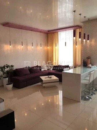 Продаж 3К квартири вул Градинська, ТЦ "Район" - фото 1