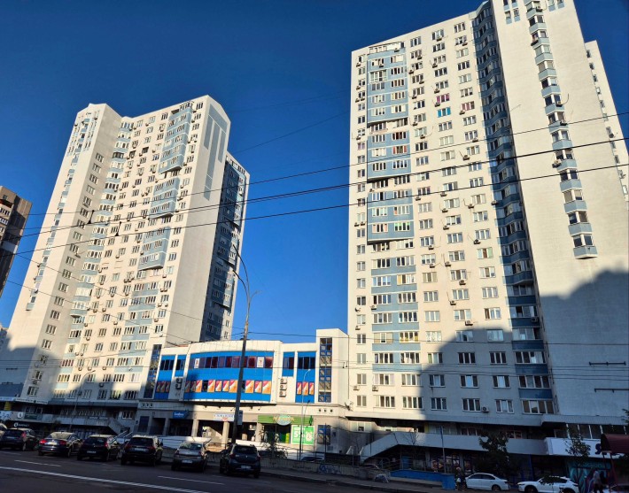 Продаж 2к кв-ри 65м2 на Троєщині по пр-ту Червоної Калини 68. Без % - фото 1