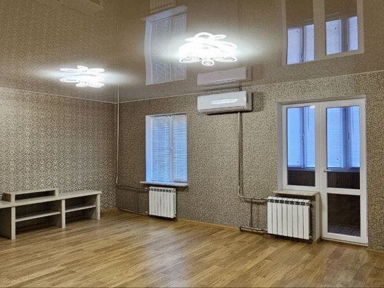 Продаж 3-х кімн кв-ри вул.Ахматової Анни 11, м.Позняки Киев