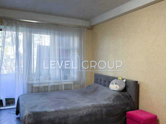 Вигідно!! Продаж Двокімнатної квартири 5хв метро Чернігівська Киев