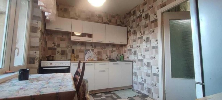 Продам  2 к  по вул. Закревського, 5а початок Троещини - фото 1