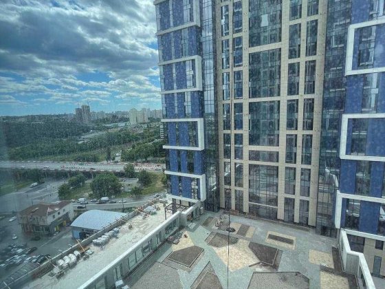 Простора 2-к квартира з панорамою в ЖК бізнес-класу Edelweiss House Киев