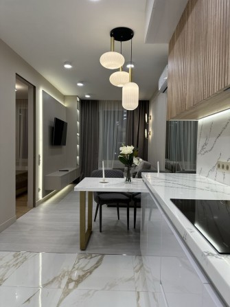 Євро 2-к кв-ра, ЖК Метрополіс, вул. Заболотного, 1Б - фото 1