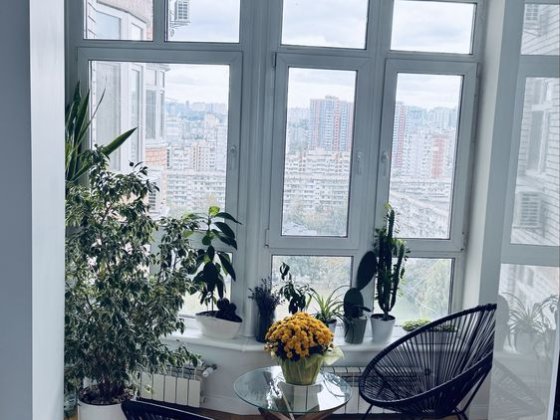 вул. Калнишевського, 7,  4 - кімнатна 97 кв.м. Киев