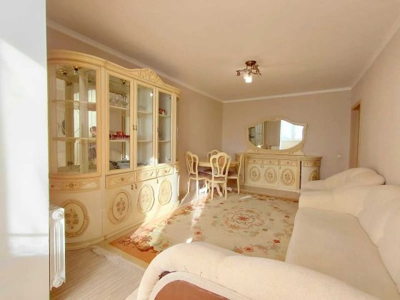 3к квартира 68м², РЕМОНТ, вул. Йорданська 11А, Оболонь, торг Київ