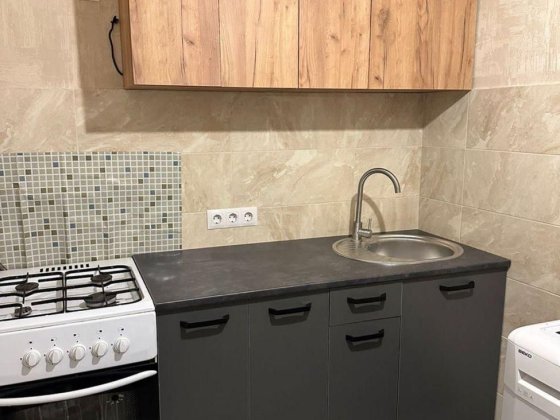 Продам 2-кімнатну квартиру, вул. Мілютенка 42а, Київ, OM Київ