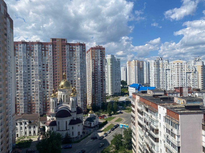 Продаж 3-х кімнатної квартири метро Позняки. - фото 1