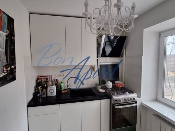 Продаєтся квартира з меблями в хорошому стані ДВРЗ від Власника Київ