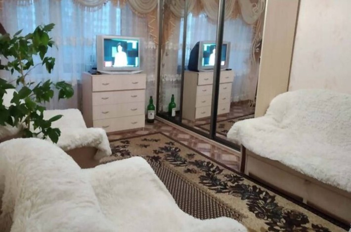 Продається 3-кімнатна квартира, вул. Сержа Лифаря, Троєщина. - фото 1