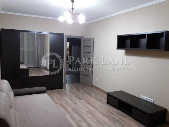 1-к Квартира Драгоманова ЖК Позняки 50м.кв низький поверх Київ