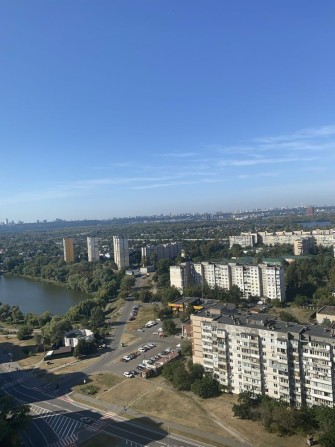 Продам 2 уровневую квартиру З комнаты - фото 1