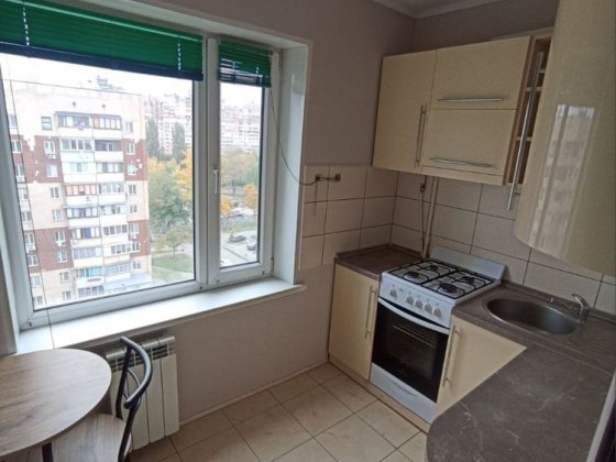 ТЕРМІНОВО! Продаж 1 кімнатної квартири з ремонтом! Киев