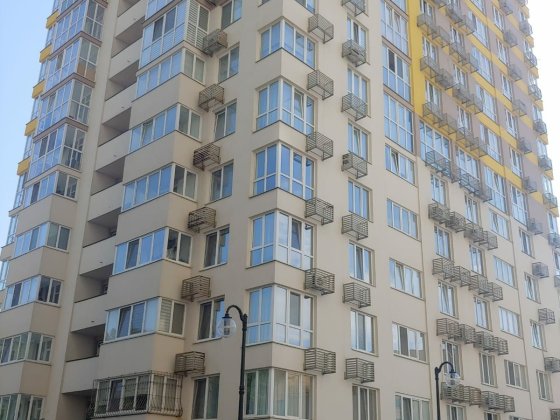 Продам квартиру с офигенным видом Киев