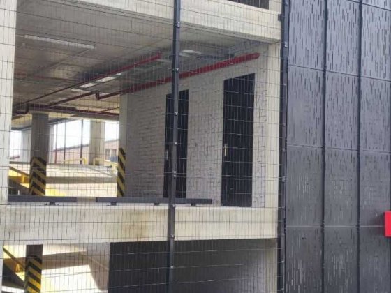 Паркомісце багаторівневий паркінг Клубне містечко 12. Від власника Ивано-Франковск