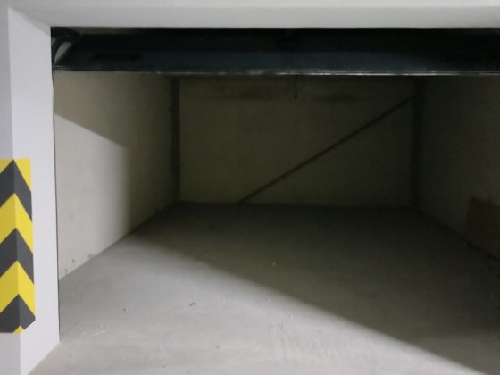 Продам гараж у (підземному) паркінгу. Івано-Франківськ