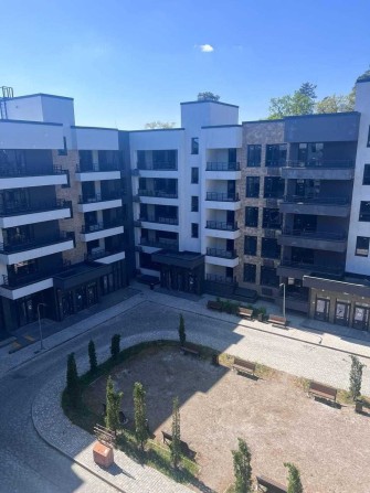 3-кімнатна квартира. Апарт-комплекс в Пущі Водиці вул. Квітки Цісик 32 - фото 1