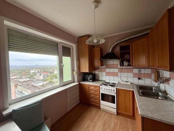 Без % Радужний масив Продаж видової 3 квартири вул. Райдужна 57 Київ