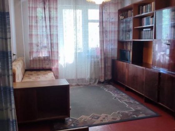 Афанасьєва 24/2 (Заслонова), на розі з Бориспільська та Вереснева Київ