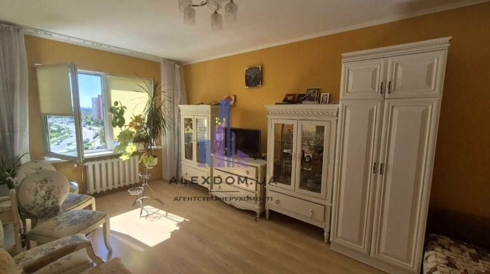 Продаж  1к квартира.  Троєщина. вулиця Милославська, буд. 4 - фото 1