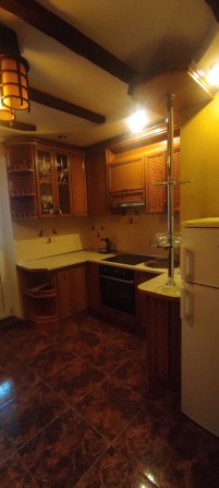 Продаж 1 кім квартири по вул.О.Пчілки, 4, без комісії для покупця.. - фото 1