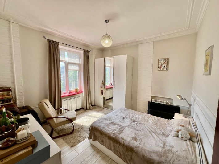 Продаж квартири, Дарниця, Будівельників,Соцмісто,Дніпровський,сталінка - фото 1