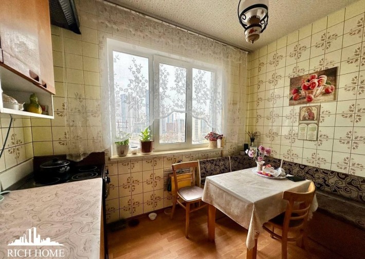 3-к, метро теремки - фото 1