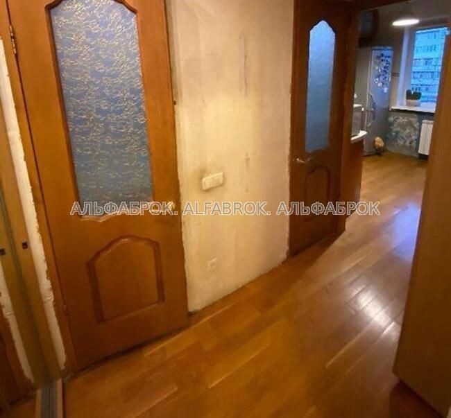 Продаж 2к. квартири, вул. Драгоманова, Позняки - фото 1