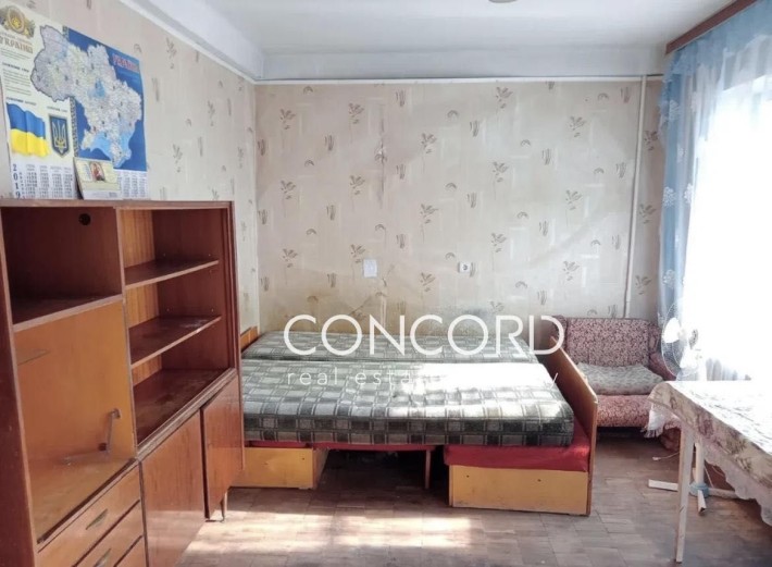 Метро Лісова, Чернігівська, Дарниця. Продам 2к Шолом-Алейхема вул., 16 - фото 1