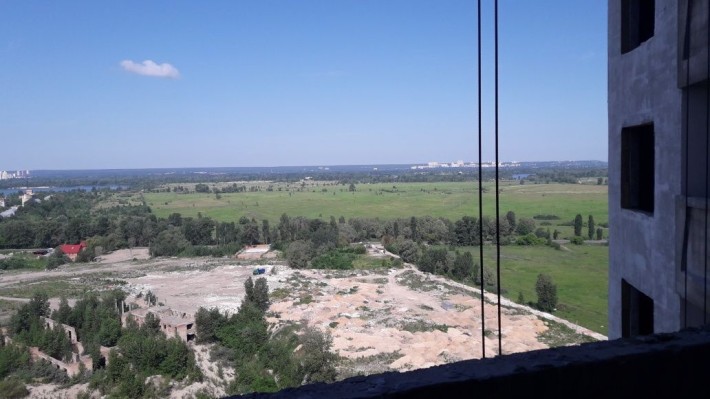 Ул. Милославская 18, новострой. Троещина. - фото 1