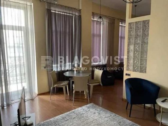 3К Велика Васильківська (Червоноармійська), 43/16, ; Палац Спорту Київ