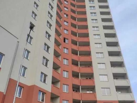 Чудова 3-кімнатна квартира на Троєщині Київ