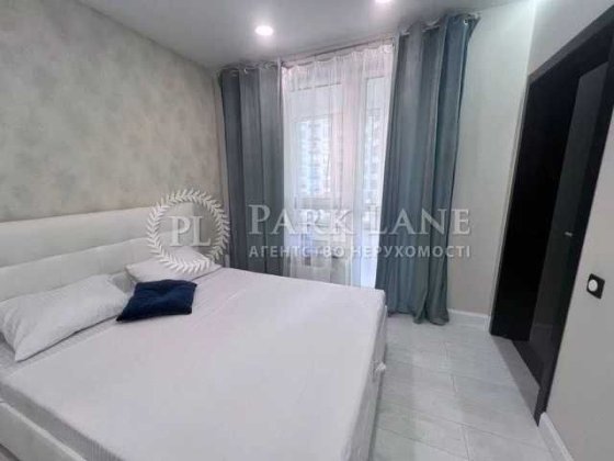 продаж ЖК Зарічний 50 кв.м Сетифікат вул Зарічна метро Славутич безнал Киев