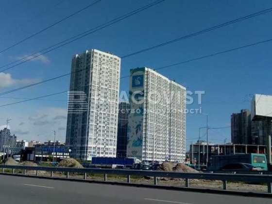 Продам 3 кім квартиру ЖК "Лебединий" Ревуцкого, 40Г метро "Харківська" Київ