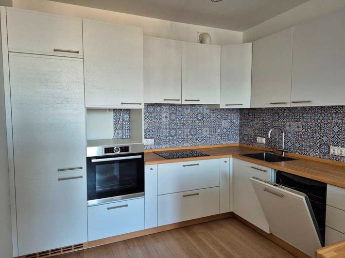 Продам стильну видову 3-кімнатну ЖК Київська Венеція,  Соборності, 30 - фото 1