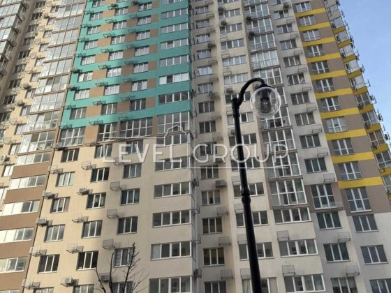 Євідновлерня Продаж 1к квартири вул. Академіка Заболотного 15г Киев