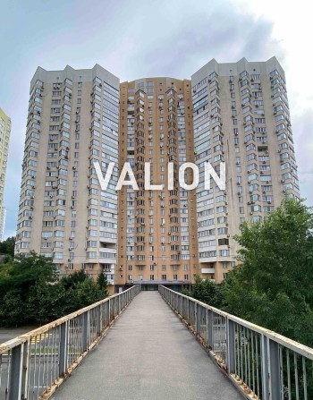 Без% Продаж 1 кімнатної квартири студії вул. Саперно Слобідська 22 - фото 1