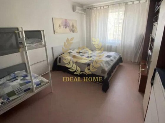 Продаж 2 кім. квартири в Дарницькому районі Київ