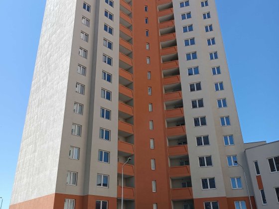 Трикімнатні квартира на Милославській, 18 Київ