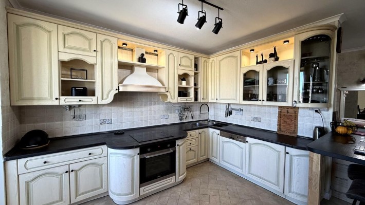 Чудова 3-кімнатна квартира 115 м² якісний ремонт! Рональда Рейгана - фото 1