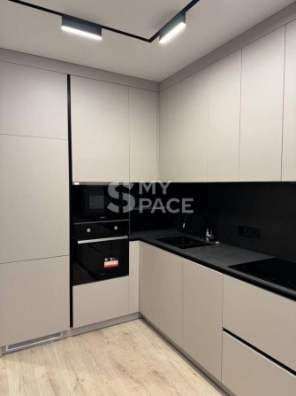 Терміново!Дизайнерська квартира!ЖК Каховська Лівобережна,Окіпної - фото 1