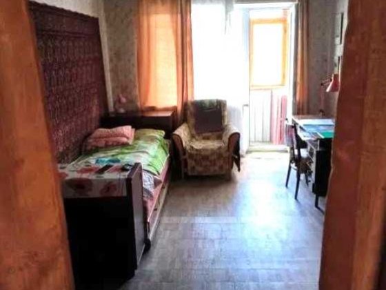 2-кімнатна квартира по вул. Лохвицька Киев