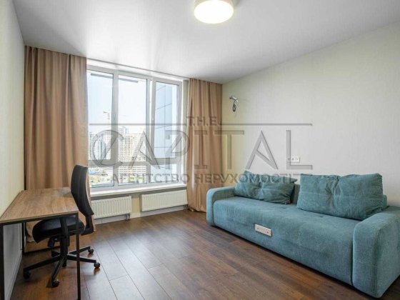 Продажа квартиры, ул. Михаила Бойчука, Печерский р-н Киев