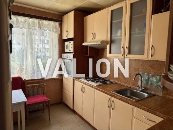 Продаж 4к квартири Малокитаївська, 7, м. Деміївська, Голосіївський р-н Київ