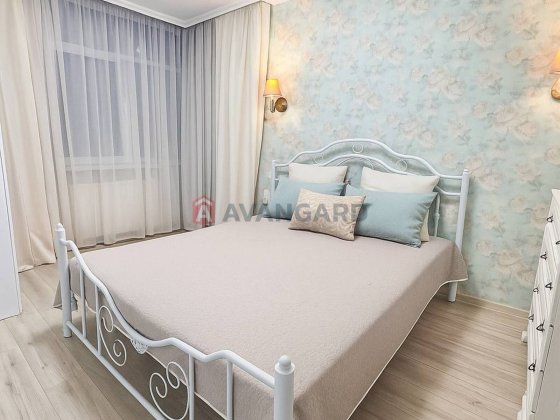 ЖК Варшавський, 3 кімнатна, генератор, Державні програми. Київ