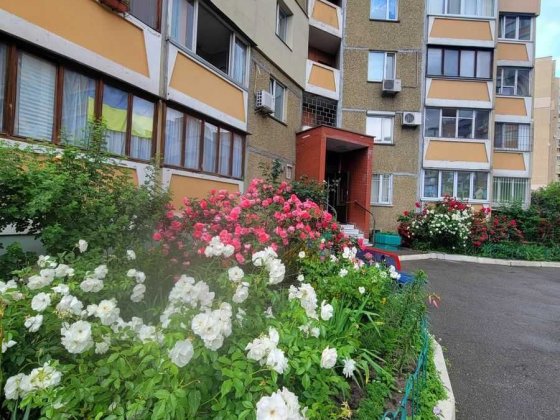 Порика Василя просп. 9в, 2 кім. 73.3 м. Виноградарь! Подільськ. р-н!