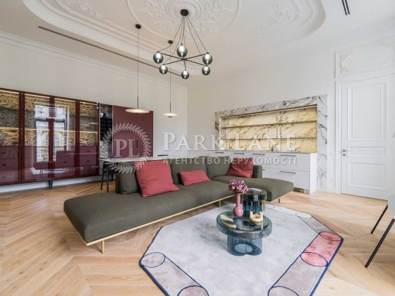 Продаю квартиру 83м2  в центрі Києва по Заньковецькій 7, М"Хрещатик Киев