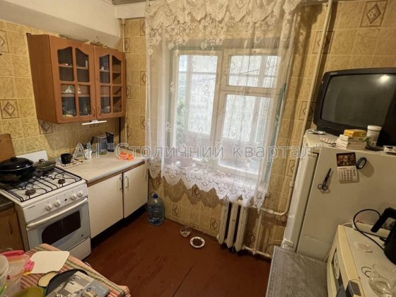 Борщагівка Жуля Верна 13б (колишня Ромена Роллана 13б ) Київ