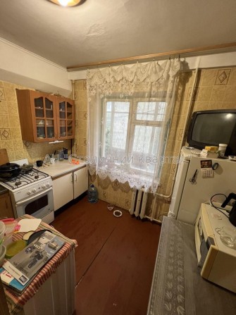 Борщагівка Жуля Верна 13б (колишня Ромена Роллана 13б ) - фото 1